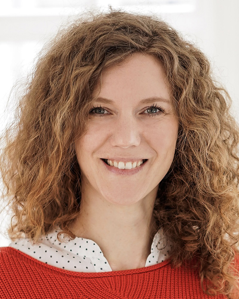 mayer-julia.jpg