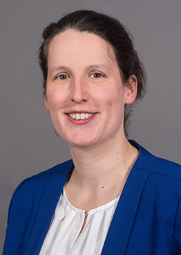 Ellen Wettengel, Büroassistentin